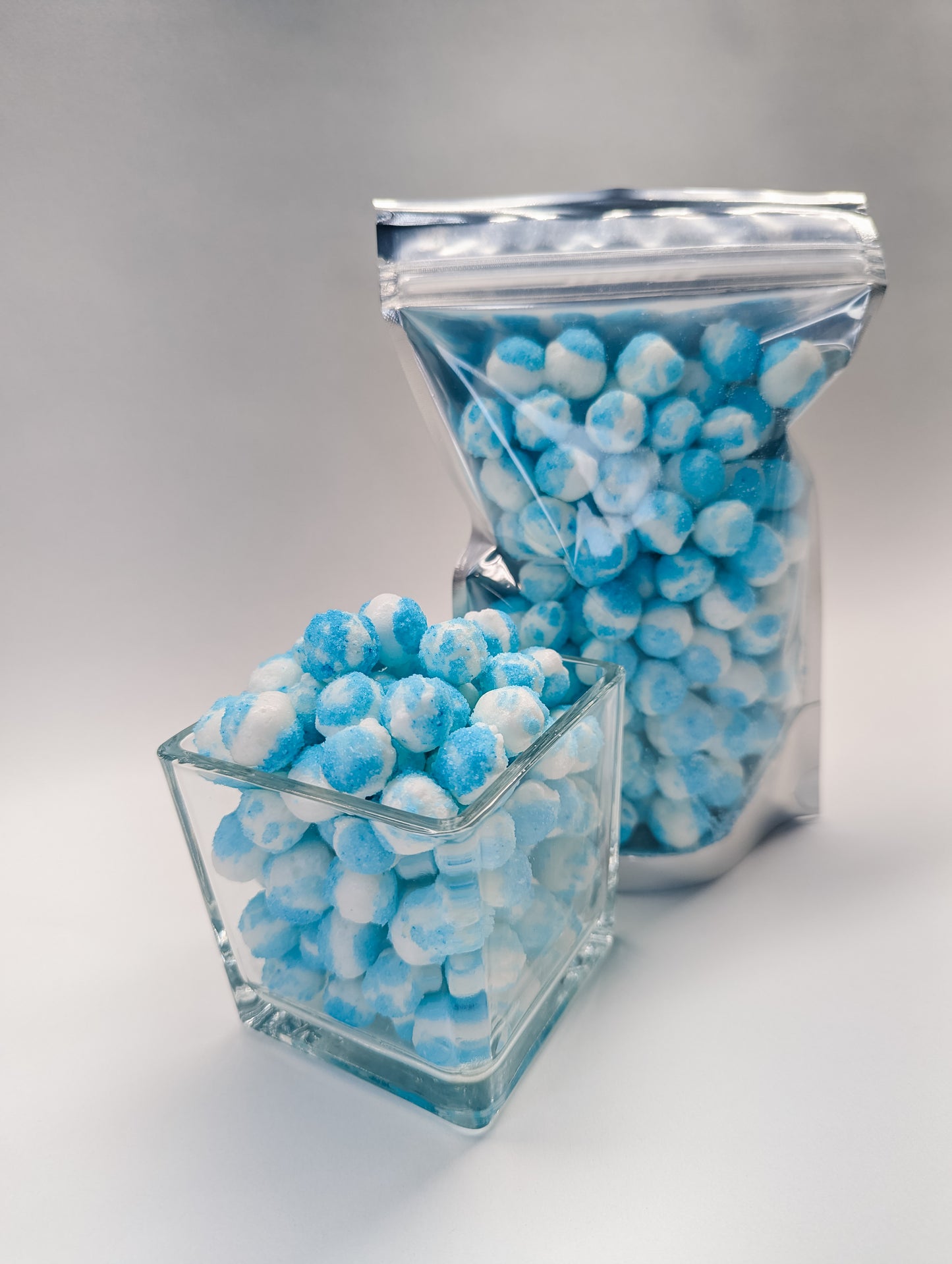 BLUE RASPBERRY FREEDLES